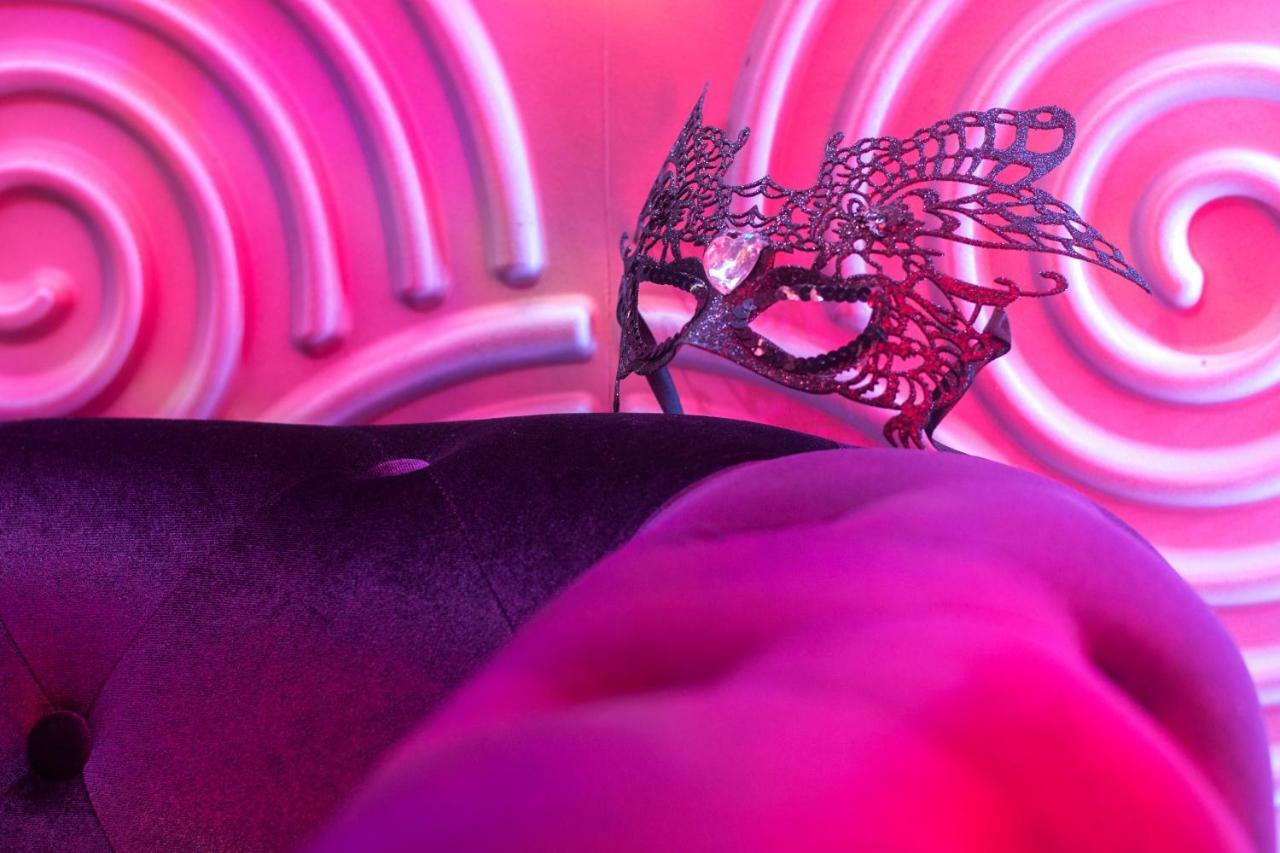 Love Room Proche Rennes Le Cocon Enchanteur Plelan-le-Grand Esterno foto